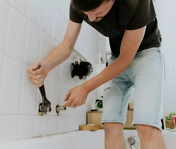 Affordable Bathtub Faucet Replacement in New Bern: Choose Experienced Local Technicians