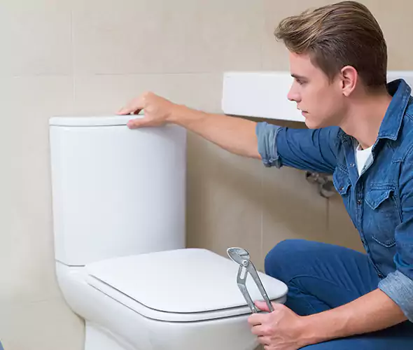 Expert Plumber for Toilet Replacement in New Bern, NC: Schedule Affordable Toilet Replacement Services with Us
