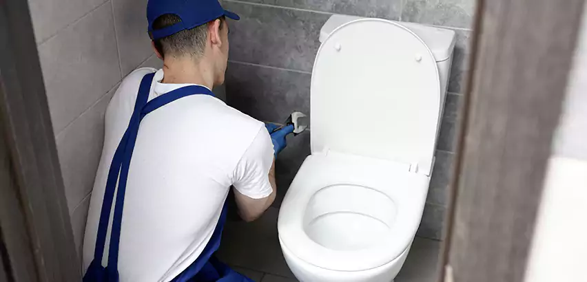 Toilet Lid Replacement in New Bern